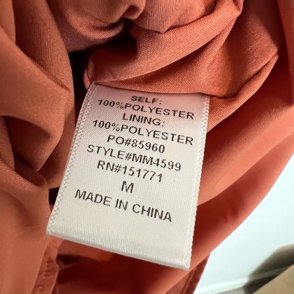 Le Lis Wonderful Feeling Romper Size M - Picture 6 of 7